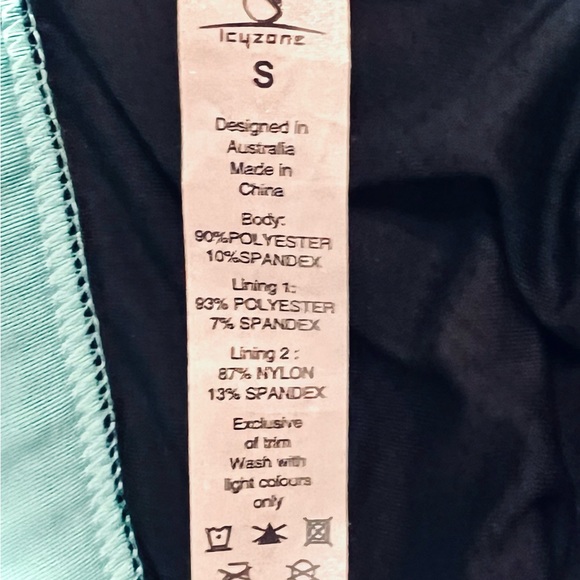 ICYZONE || Active Strappy Sports Bra in Florida Keys Blue - SZ Small - Picture 4 of 10